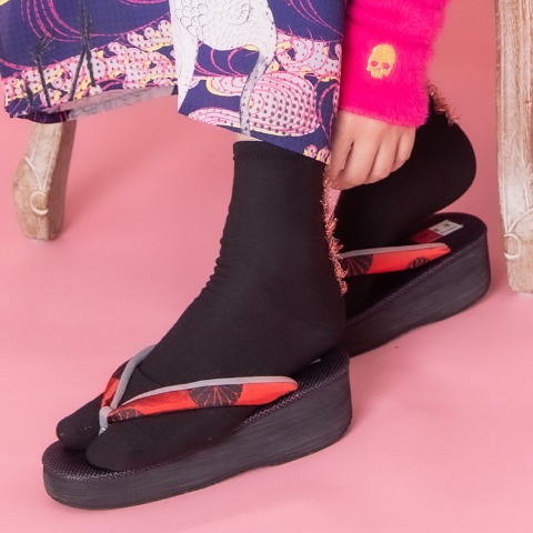 レディース　足袋クルーソックス（さんかく）