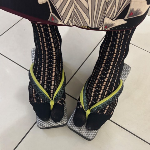 レディース　足袋オーバーニーソックス（さんかく）