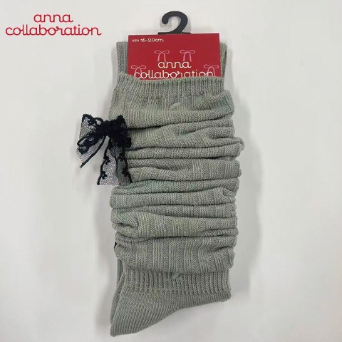 キッズ　ルーズソックス（15-20cm・anna）