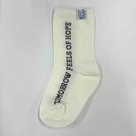 キッズ　クルーソックス（13-18cm・AMBERROAR）