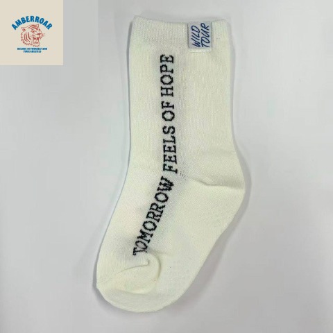 キッズ　クルーソックス（13-18cm・AMBERROAR）