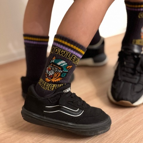 キッズ　クルーソックス（13-18cm・AMBERROAR）