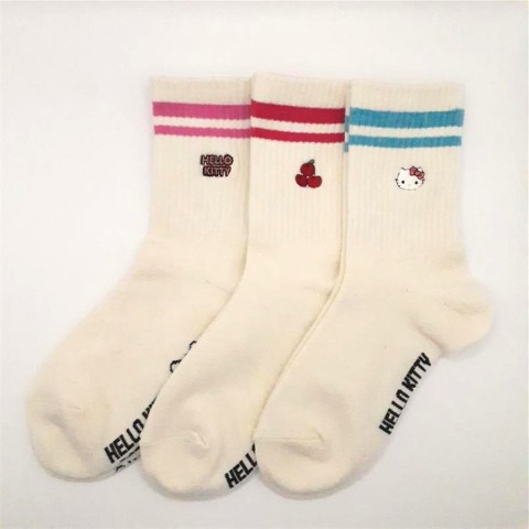 キッズ　3足組ソックス（19-24cm・ハローキティ）