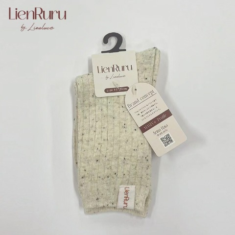 キッズ　クルーソックス（15-20cm・LienRuru）