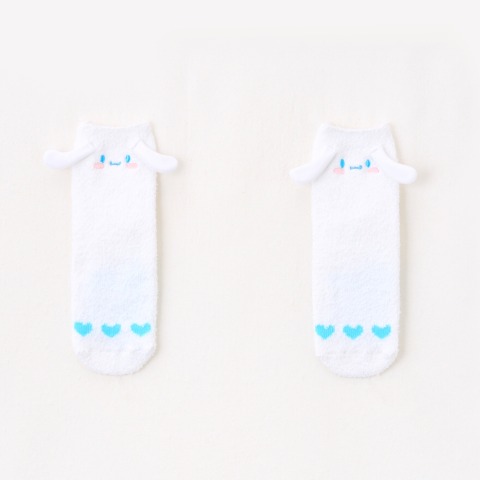 キッズ　クルーソックス（19-24cm　シナモロール・ホカロン）