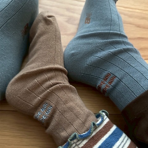 キッズ　3足組ソックス（15-20cm・New Balance×yuri）
