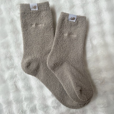 キッズ　3足組ソックス（15-20cm・New Balance×yuri）