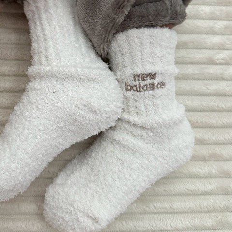 キッズ　3足組ソックス（15-20cm・New Balance×yuri）