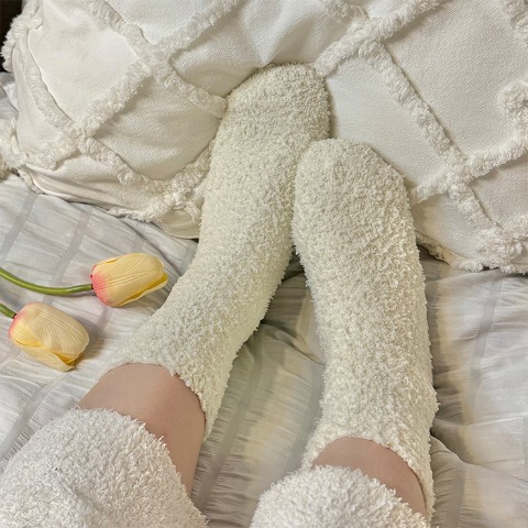 キッズ　クルーソックス（15-20cm・青木菜花）