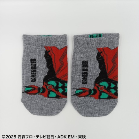 キッズ　スニーカーインソックス（15-20cm・仮面ライダー）