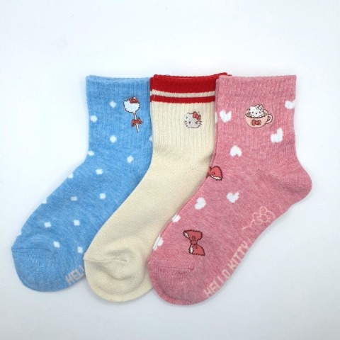 キッズ　3足組ソックス（19-24cm・ハローキティ）