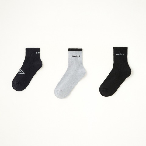 キッズ　ブランドソックス　ハッピーバッグ　6点セット（21-23cm・UMBRO）