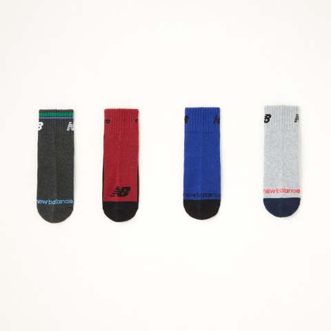 キッズ　ブランドソックス　ハッピーバッグ　6点セット（21-23・23-25cm　ニューバランス）