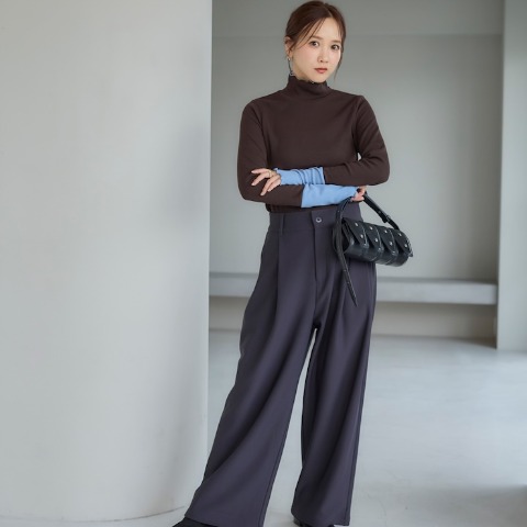 レディース　裏起毛プルオーバー（田中里奈）