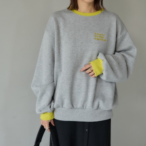 レディース　裏起毛トレーナー（田中里奈）