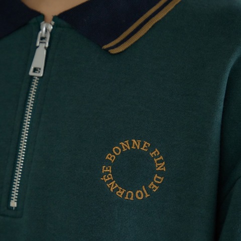 レディース　ハーフジップトレーナー（田中里奈）