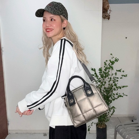 レディース　裏毛トレーナー（おなつ）