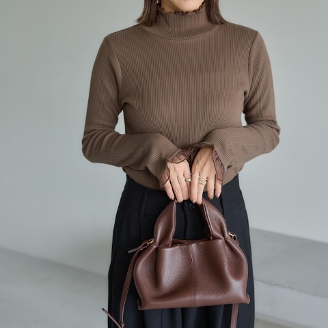 レディース　プルオーバー（田中里奈）