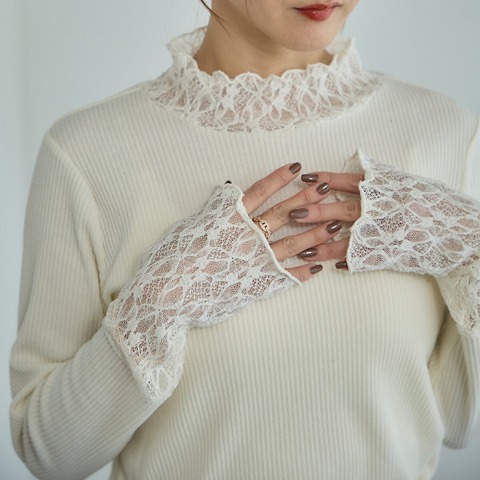 レディース　プルオーバー（田中里奈）