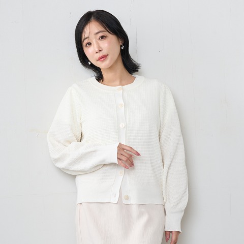 レディース　ニットカーディガン（休井美郷）