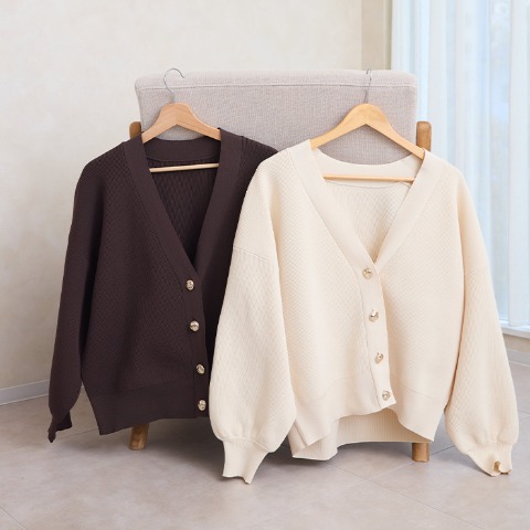 レディース　ニットカーディガン（yumi）