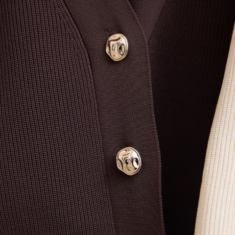 レディース　ニットカーディガン（yumi）