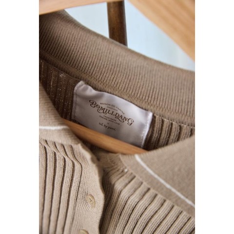 レディース　ニットカーディガン（yumi）