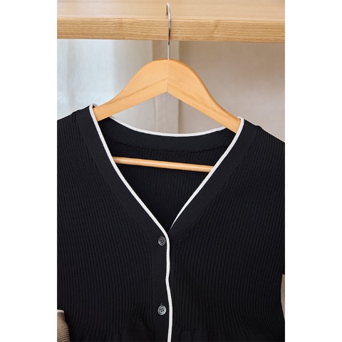 レディース　ニットカーディガン（yumi）