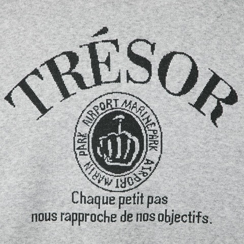 レディース　ニットプルオーバー（ぷーさん）