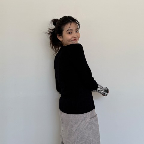 レディース　ニットプルオーバー（ぷーさん）