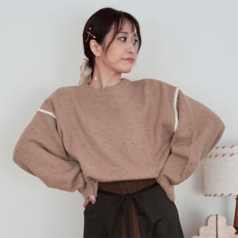 レディース　ニットプルオーバー（marika)