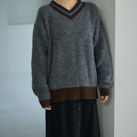 レディース　ニットプルオーバー（田中里奈）