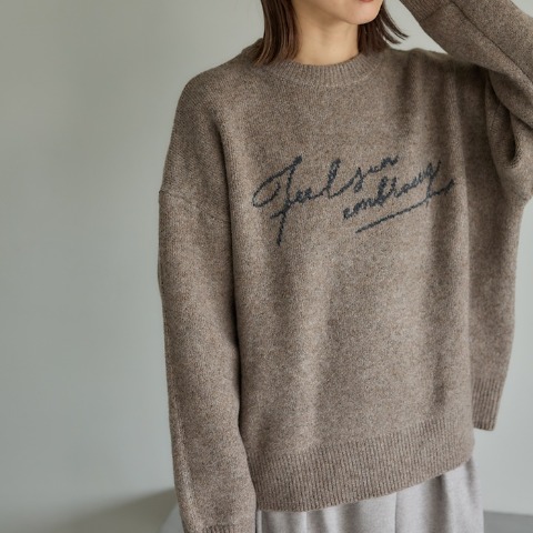 レディース　ニットプルオーバー（田中里奈）