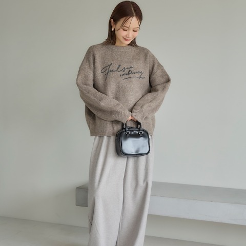 レディース　ニットプルオーバー（田中里奈）