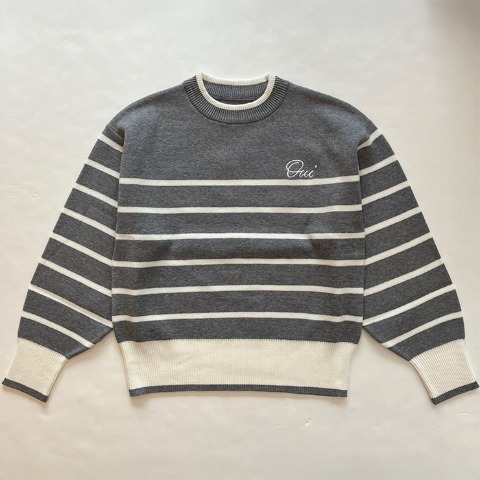 レディース　ニットプルオーバー（MUMU）