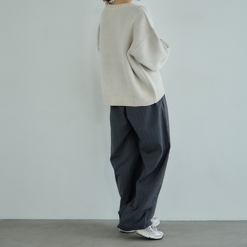 レディース　ニットプルオーバー（田中里奈）