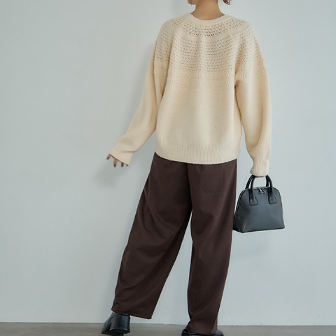 レディース　ニットプルオーバー（田中里奈）