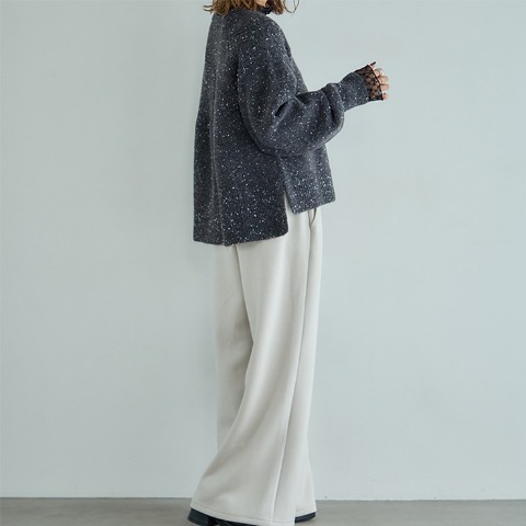 レディース　ニットプルオーバー（田中里奈）