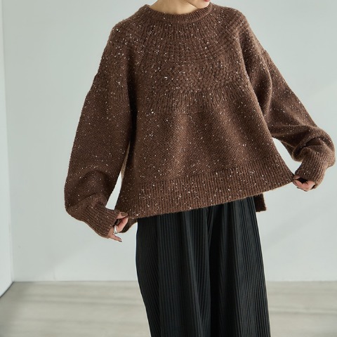 レディース　ニットプルオーバー（田中里奈）