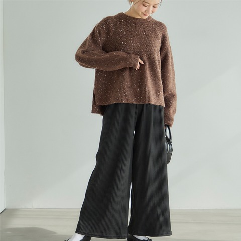 レディース　ニットプルオーバー（田中里奈）