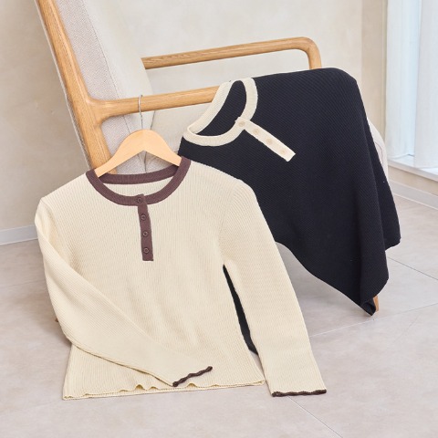 レディース　ニットプルオーバー（yumi）