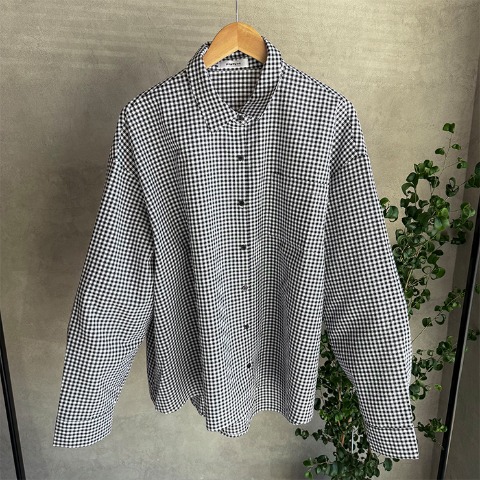 レディース　シャツ(おなつ)