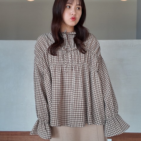 レディース　ブラウス（きなこっこ）