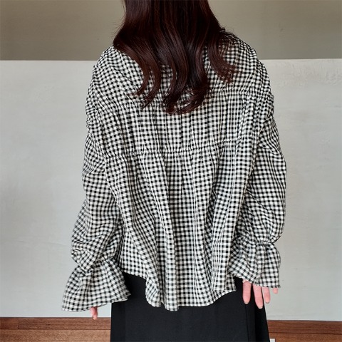 レディース　ブラウス（きなこっこ）