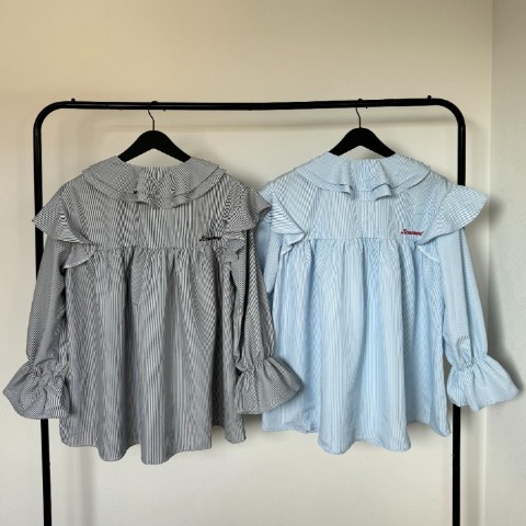 レディース　ブラウス（RRmoment）