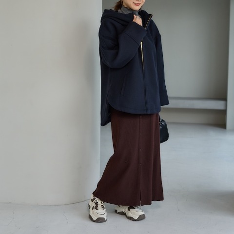 レディース　ジャケット（田中里奈）