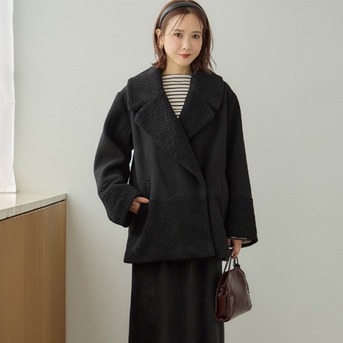 レディース　ジャケット（田中里奈）