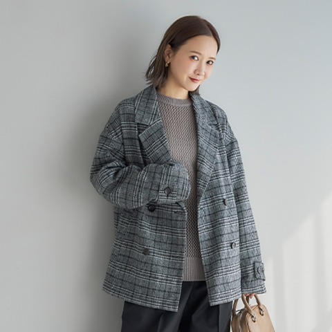 レディース　テーラードジャケット（田中里奈）