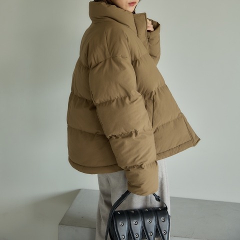 レディース　ジャケット（田中里奈）