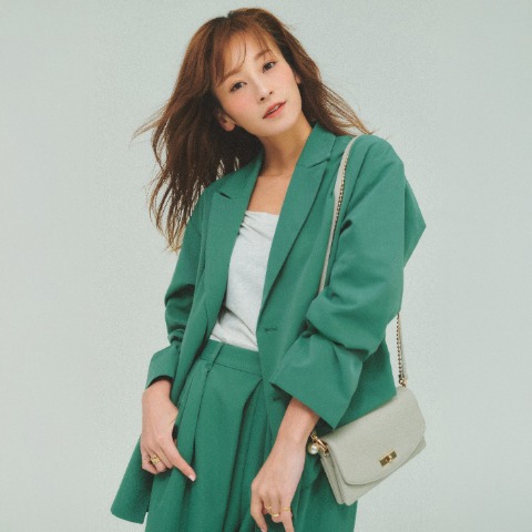 レディース ジャケット（西山茉希）